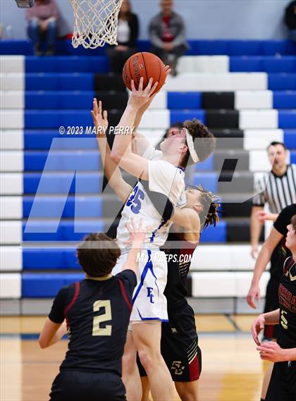 Thumbnail 3 in Serra Catholic @ Ellwood City photogallery.