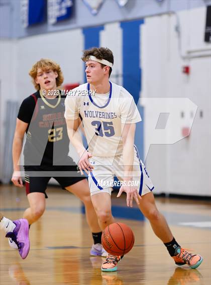 Thumbnail 2 in Serra Catholic @ Ellwood City photogallery.