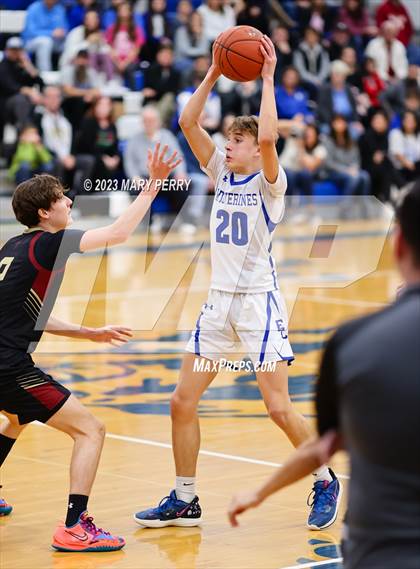 Thumbnail 2 in Serra Catholic @ Ellwood City photogallery.