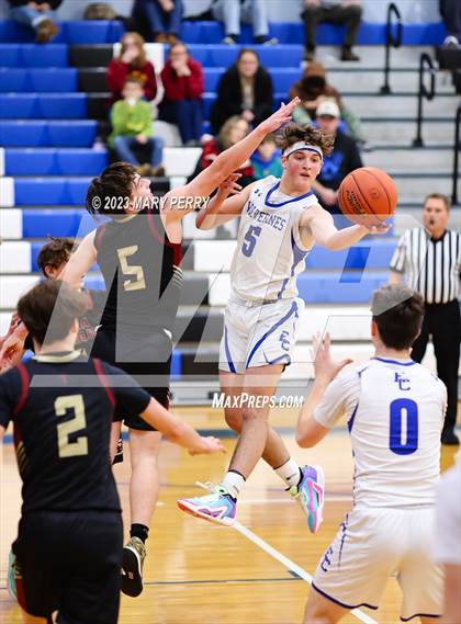 Thumbnail 1 in Serra Catholic @ Ellwood City photogallery.