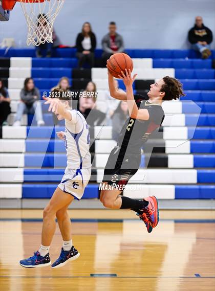 Thumbnail 1 in Serra Catholic @ Ellwood City photogallery.