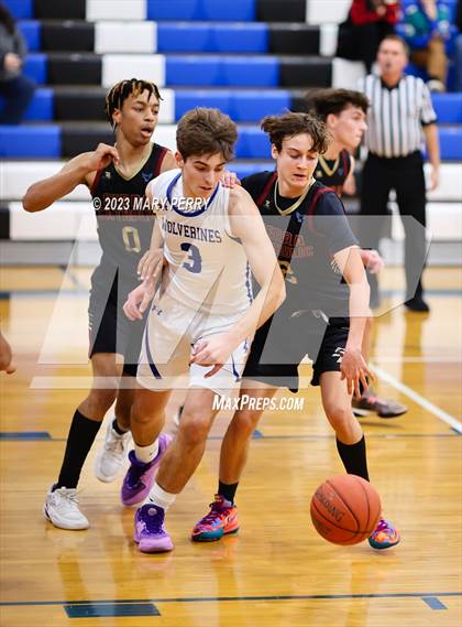 Thumbnail 3 in Serra Catholic @ Ellwood City photogallery.