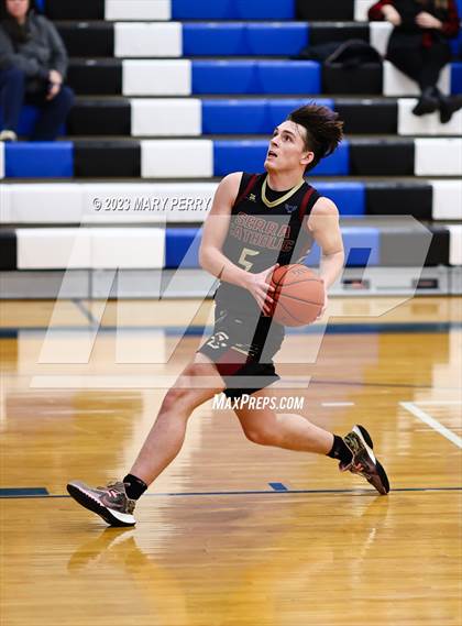 Thumbnail 2 in Serra Catholic @ Ellwood City photogallery.