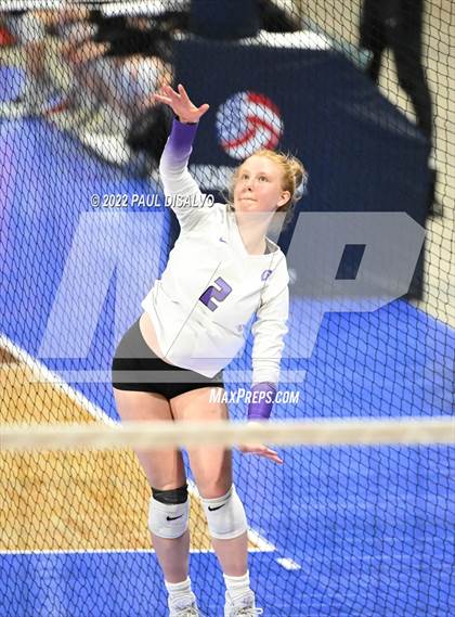 Thumbnail 1 in Lutheran vs. Windsor (CHSAA 4A Q-Final) photogallery.