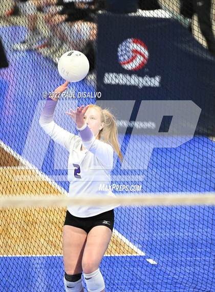 Thumbnail 2 in Lutheran vs. Windsor (CHSAA 4A Q-Final) photogallery.