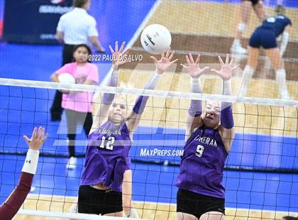 Thumbnail 2 in Lutheran vs. Windsor (CHSAA 4A Q-Final) photogallery.