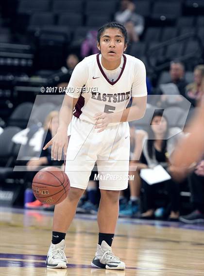 Thumbnail 2 in Rolling Hills Prep vs. Eastside College Prep (CIF State D5 Final) photogallery.