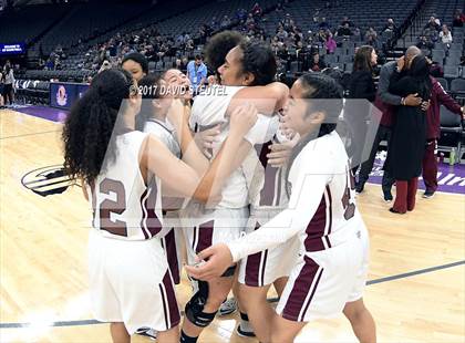 Thumbnail 2 in Rolling Hills Prep vs. Eastside College Prep (CIF State D5 Final) photogallery.