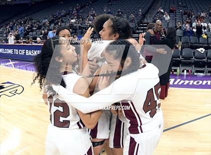Thumbnail 3 in Rolling Hills Prep vs. Eastside College Prep (CIF State D5 Final) photogallery.