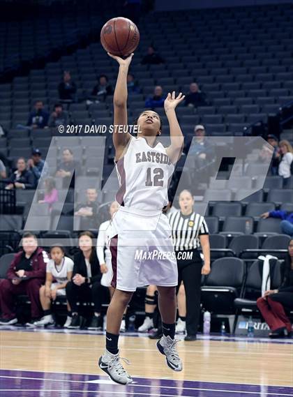 Thumbnail 3 in Rolling Hills Prep vs. Eastside College Prep (CIF State D5 Final) photogallery.