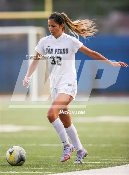 Thumbnail 2 in San Pedro @ El Camino Real (CIF-LA Div-1 Quarterfinal) photogallery.
