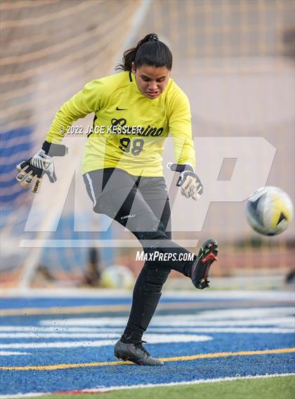 Thumbnail 2 in San Pedro @ El Camino Real (CIF-LA Div-1 Quarterfinal) photogallery.