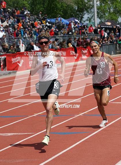 Thumbnail 1 in CHSAA 4A Championships (1600 Meter Run) photogallery.