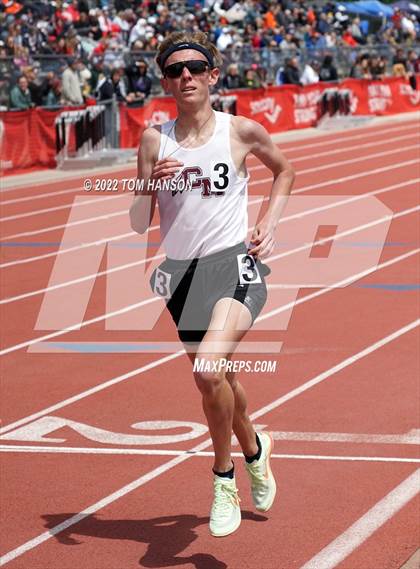 Thumbnail 2 in CHSAA 4A Championships (1600 Meter Run) photogallery.