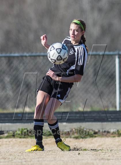 Thumbnail 2 in South Point vs Gaston Christian (Gazette Cup) photogallery.