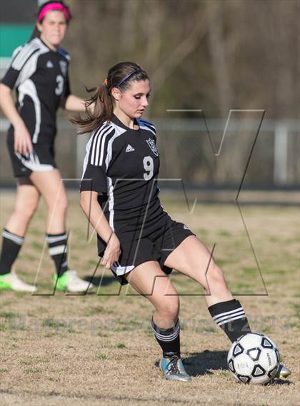 Thumbnail 1 in South Point vs Gaston Christian (Gazette Cup) photogallery.