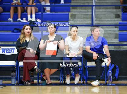 Thumbnail 2 in Forney @ Plano West photogallery.