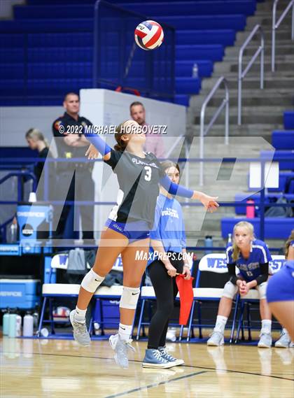 Thumbnail 2 in Forney @ Plano West photogallery.