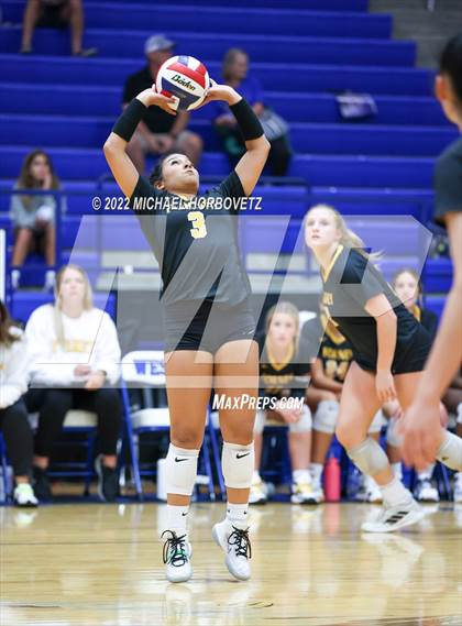 Thumbnail 3 in Forney @ Plano West photogallery.