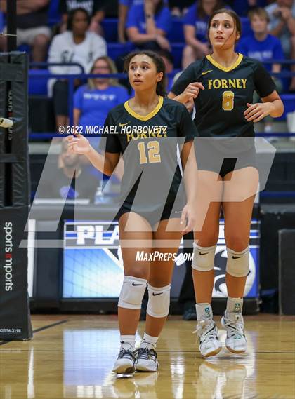 Thumbnail 2 in Forney @ Plano West photogallery.