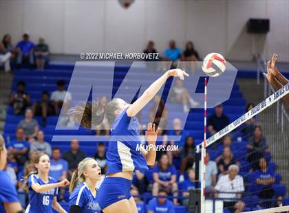 Thumbnail 1 in Forney @ Plano West photogallery.