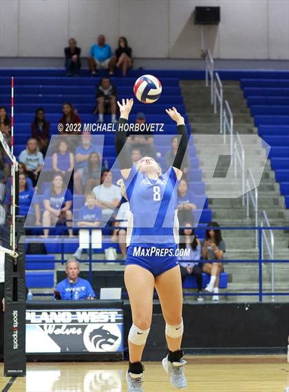 Thumbnail 3 in Forney @ Plano West photogallery.