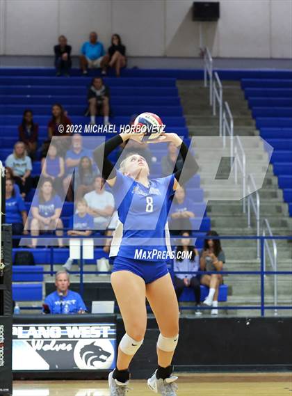 Thumbnail 2 in Forney @ Plano West photogallery.