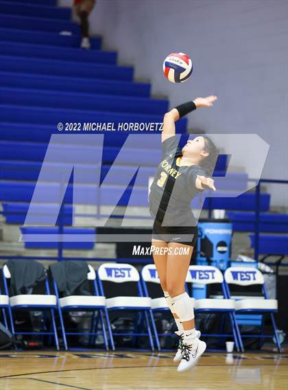 Thumbnail 1 in Forney @ Plano West photogallery.