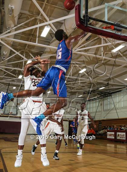 Thumbnail 3 in Bolles vs. Atlantic Coast photogallery.