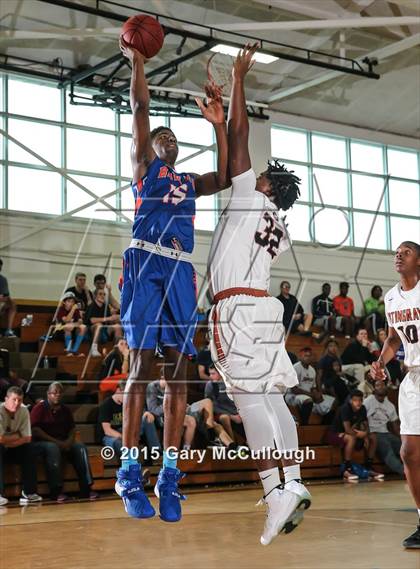 Thumbnail 2 in Bolles vs. Atlantic Coast photogallery.