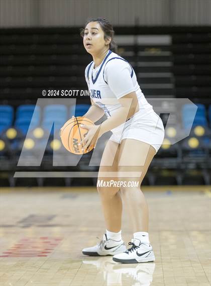 Thumbnail 2 in Los Altos vs River City (Santa Cruz Warriors NorCal Invitational) photogallery.