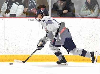 Thumbnail 1 in Kent vs Tabor Academy (Avon Christmas Classic 3rd Place) photogallery.