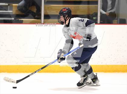 Thumbnail 1 in Kent vs Tabor Academy (Avon Christmas Classic 3rd Place) photogallery.