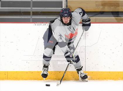 Thumbnail 2 in Kent vs Tabor Academy (Avon Christmas Classic 3rd Place) photogallery.