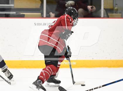 Thumbnail 1 in Kent vs Tabor Academy (Avon Christmas Classic 3rd Place) photogallery.