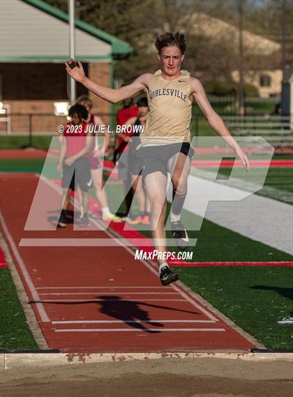 Thumbnail 2 in Bob Potter Field Events Classic (Long Jump) photogallery.