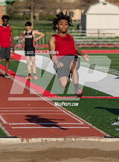 Thumbnail 2 in Bob Potter Field Events Classic (Long Jump) photogallery.