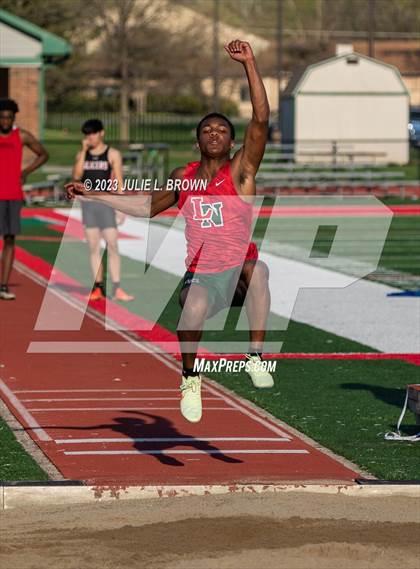 Thumbnail 3 in Bob Potter Field Events Classic (Long Jump) photogallery.