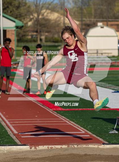 Thumbnail 3 in Bob Potter Field Events Classic (Long Jump) photogallery.