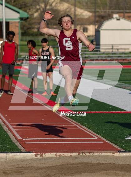 Thumbnail 2 in Bob Potter Field Events Classic (Long Jump) photogallery.