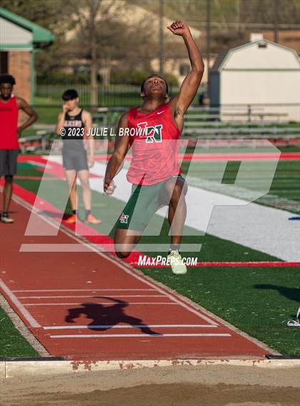 Thumbnail 2 in Bob Potter Field Events Classic (Long Jump) photogallery.
