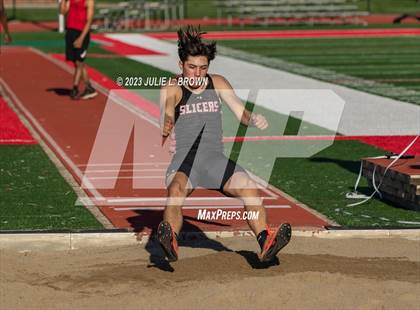 Thumbnail 3 in Bob Potter Field Events Classic (Long Jump) photogallery.