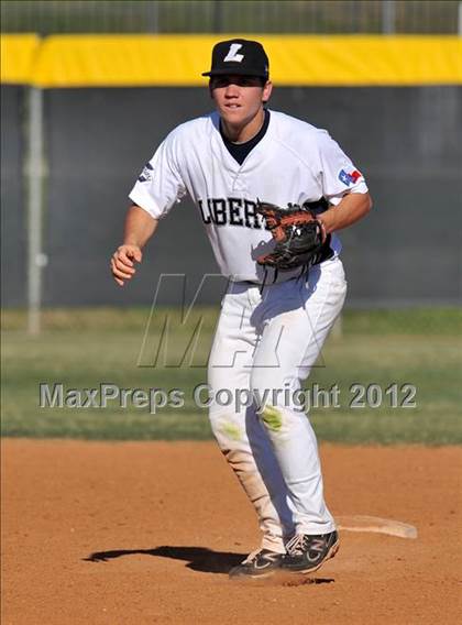 Thumbnail 2 in Dallas HSAA North @ Liberty Christian photogallery.