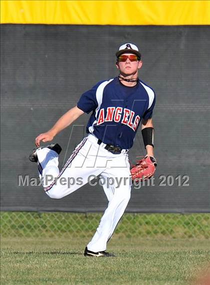 Thumbnail 3 in Dallas HSAA North @ Liberty Christian photogallery.