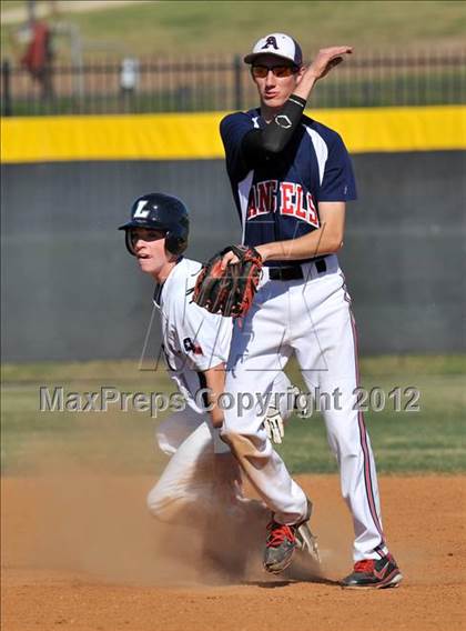Thumbnail 3 in Dallas HSAA North @ Liberty Christian photogallery.