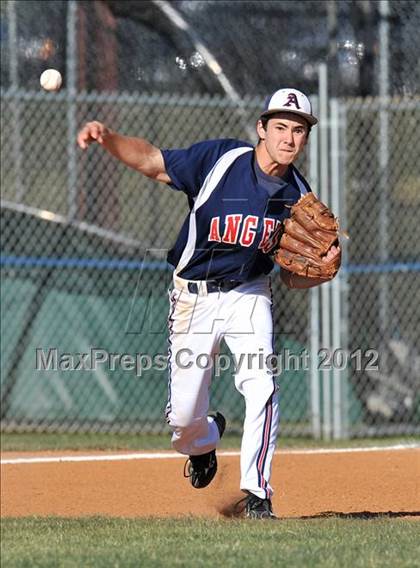 Thumbnail 1 in Dallas HSAA North @ Liberty Christian photogallery.