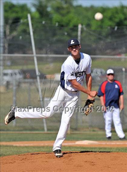 Thumbnail 1 in Dallas HSAA North @ Liberty Christian photogallery.