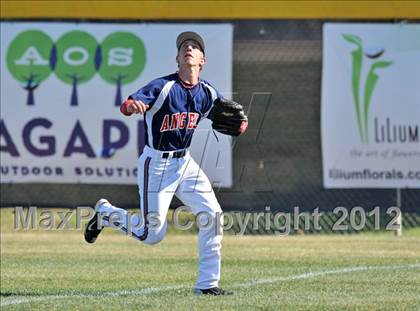 Thumbnail 3 in Dallas HSAA North @ Liberty Christian photogallery.