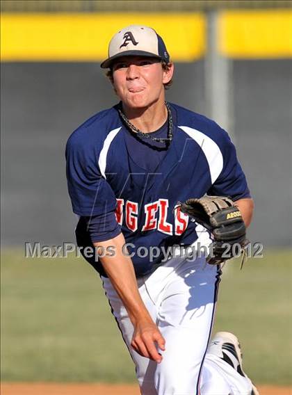 Thumbnail 1 in Dallas HSAA North @ Liberty Christian photogallery.