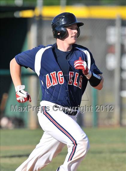 Thumbnail 3 in Dallas HSAA North @ Liberty Christian photogallery.